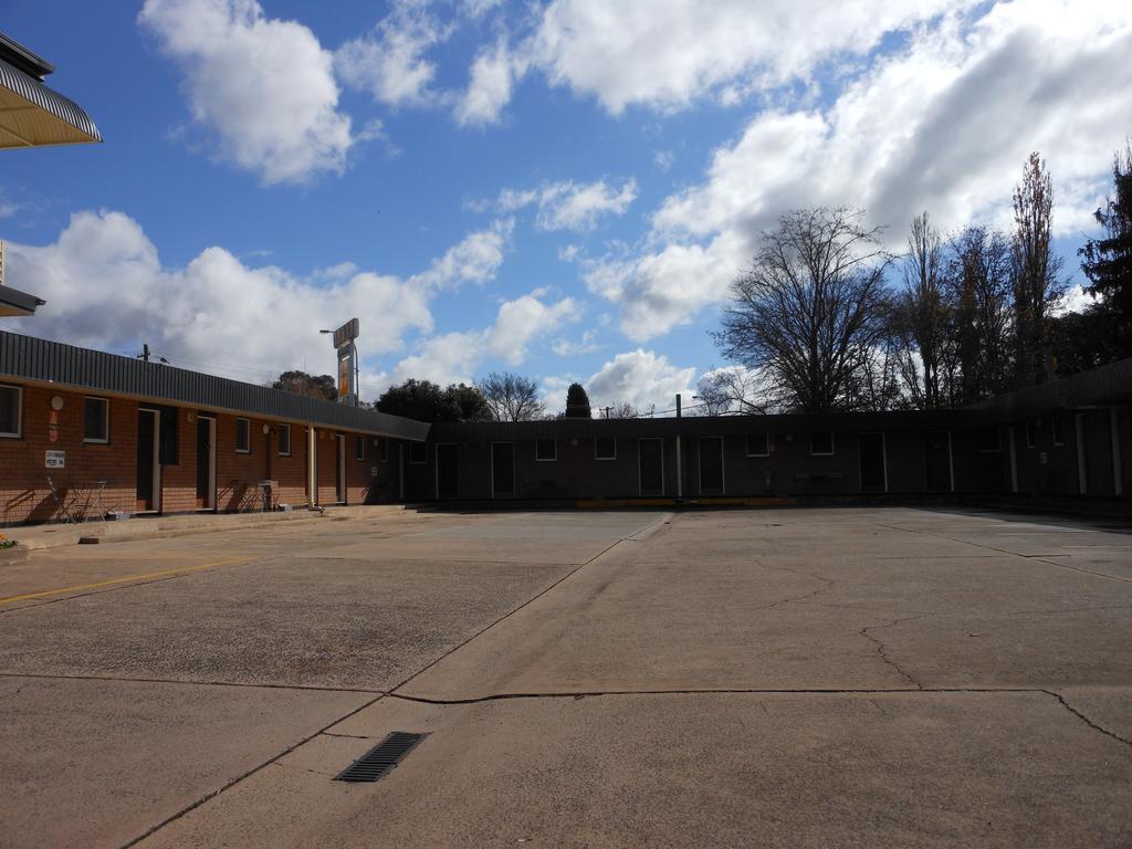 Parkway Motel Queanbeyan Buitenkant foto